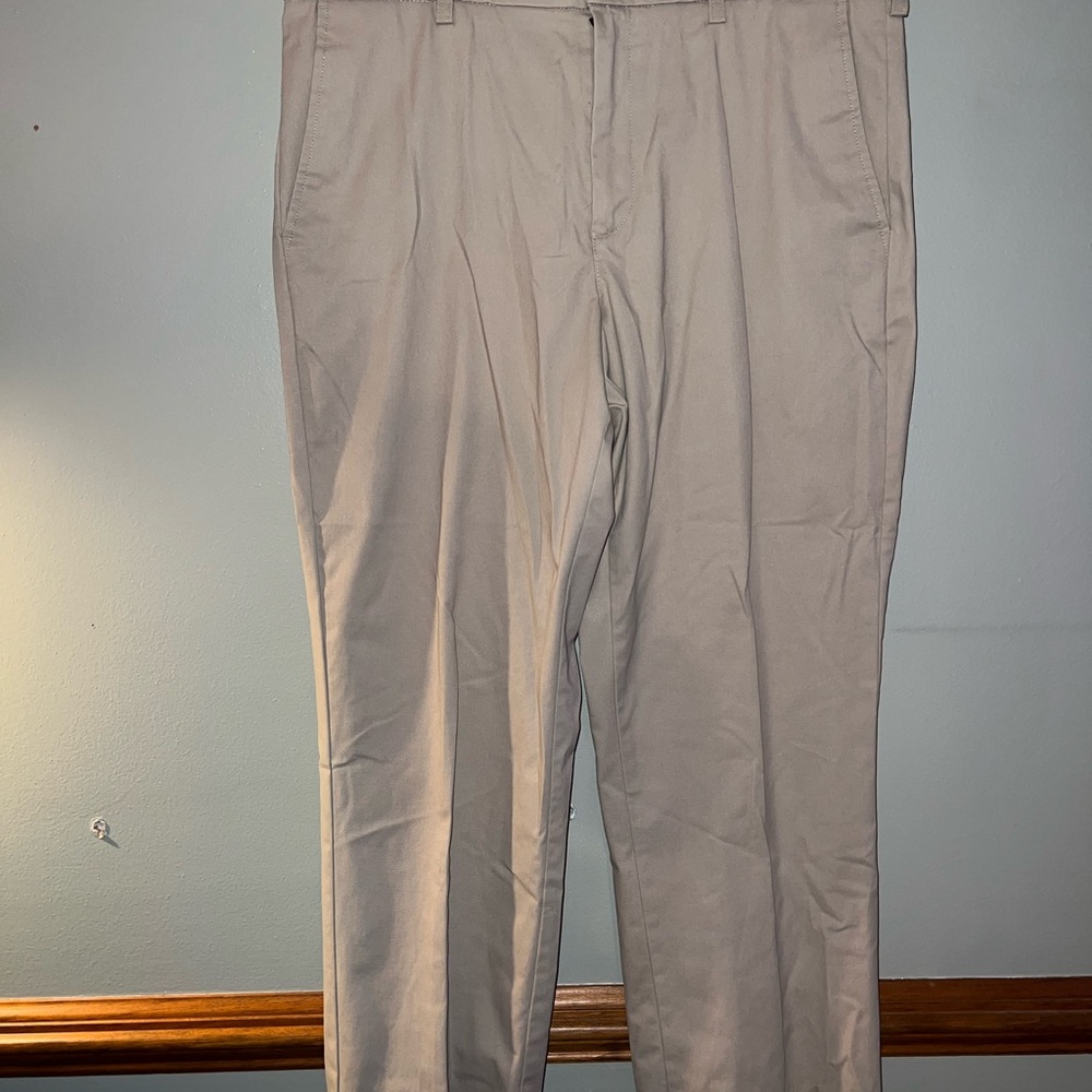 Croft & Barrow Men's Beige Dress Pants